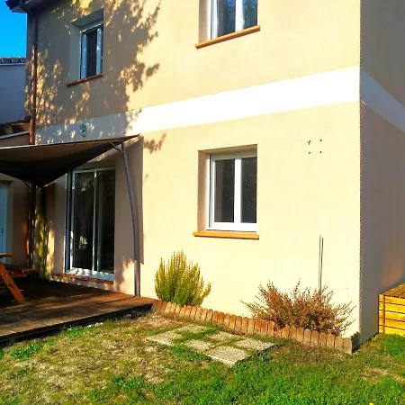Ferienhaus Le Clos Andree - Charmante Maison 8 Personnes - 5 Lits - Climatisation Reversible Rdc - Parking 3 Vehicules - Garage - Zone Nord - Terrasse Et Jardin Montauban