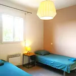Le Clos Andrée - Charmante Maison 8 Personnes - 5 Lits - Climatisation Réversible Rdc - Parking 3 Véhicules - Garage - Zone Nord - Terrasse Et Jardin